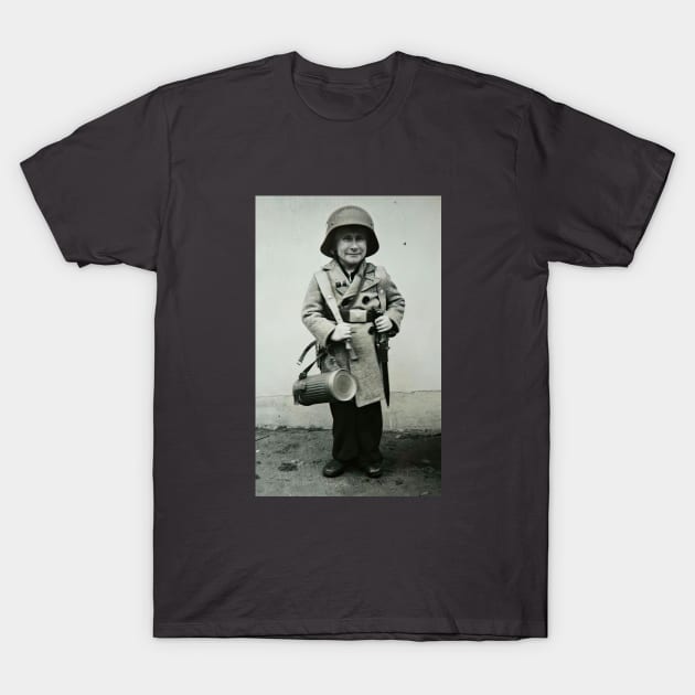 Warmonger child 2 T-Shirt by obstinator